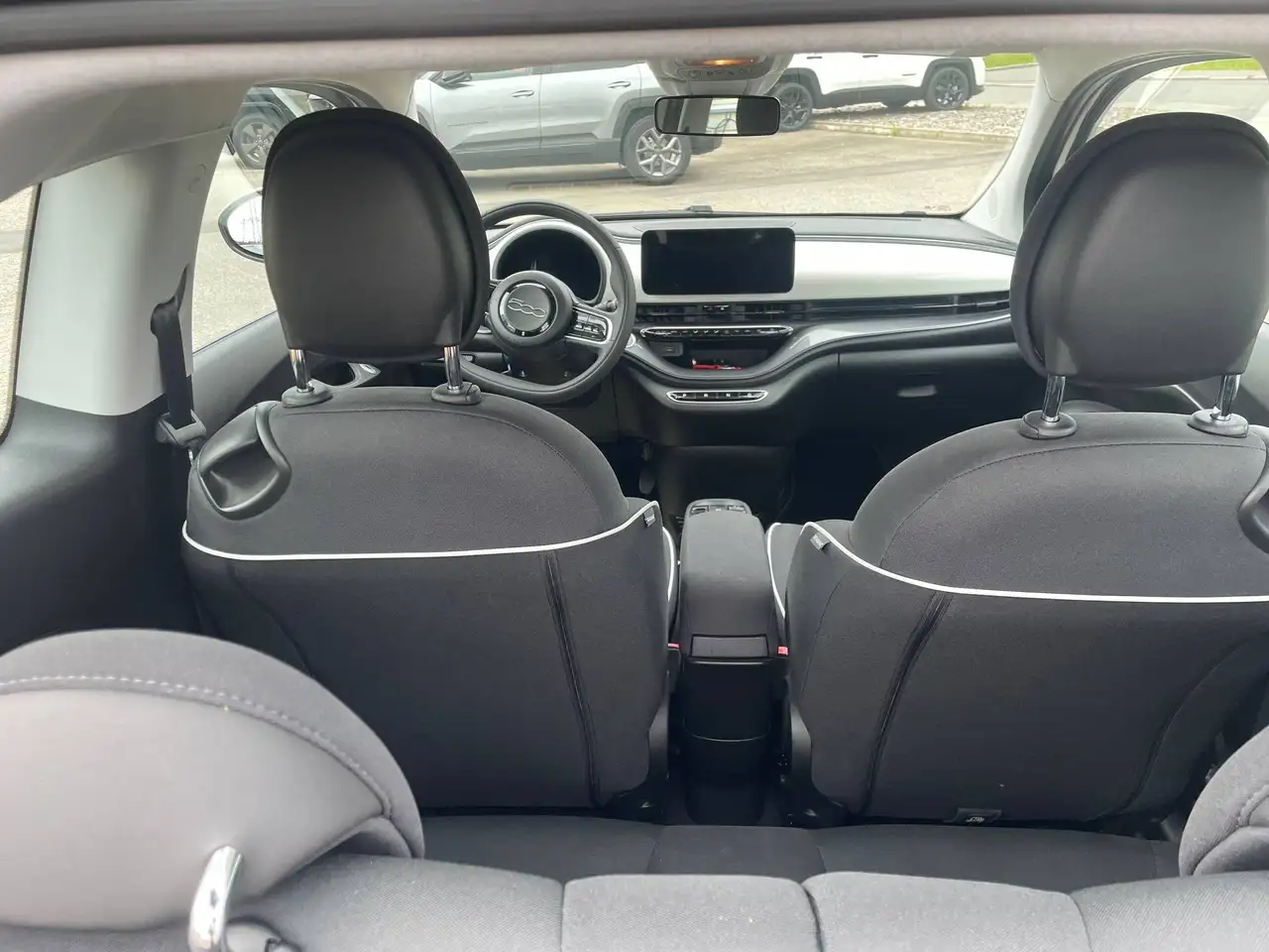 Fiat 500e 500e 42kWh — معرض صور السيارة 11