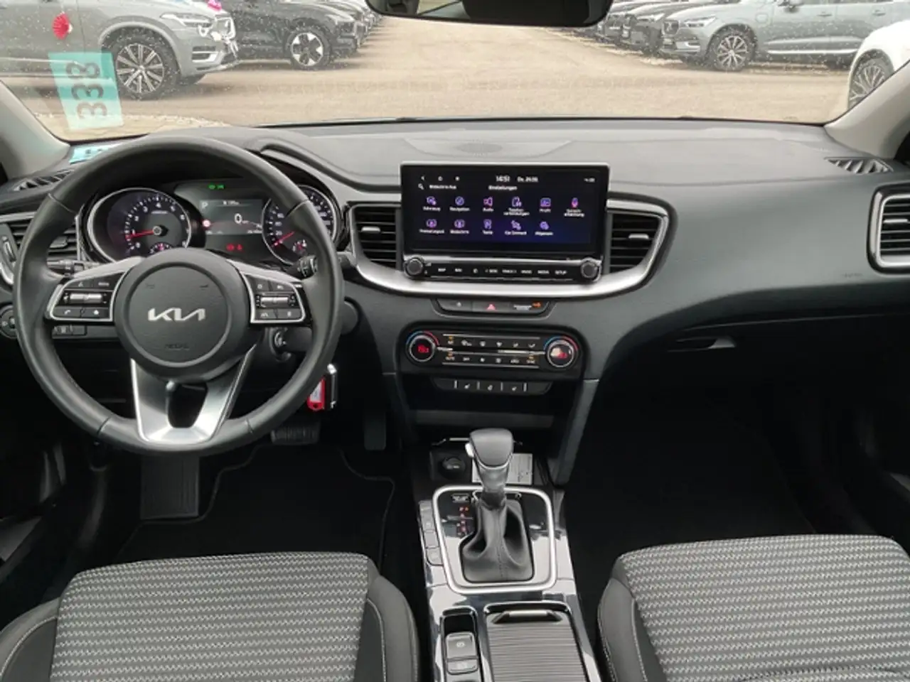 Kia Ceed / cee'd 1,5 AT Vision ACC Kamera Navi DAB — معرض صور السيارة 3