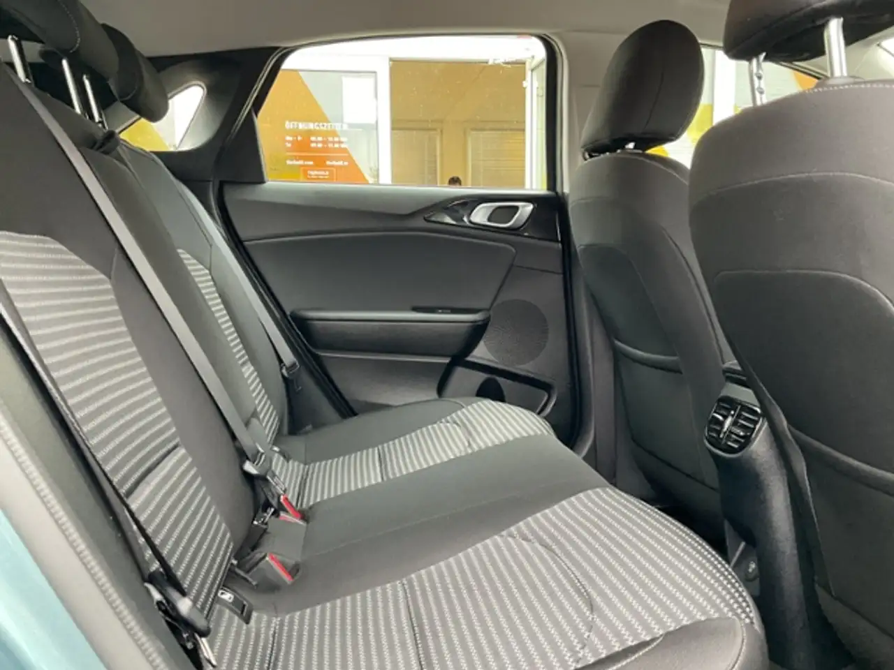Kia Ceed / cee'd 1,5 AT Vision ACC Kamera Navi DAB — معرض صور السيارة 18