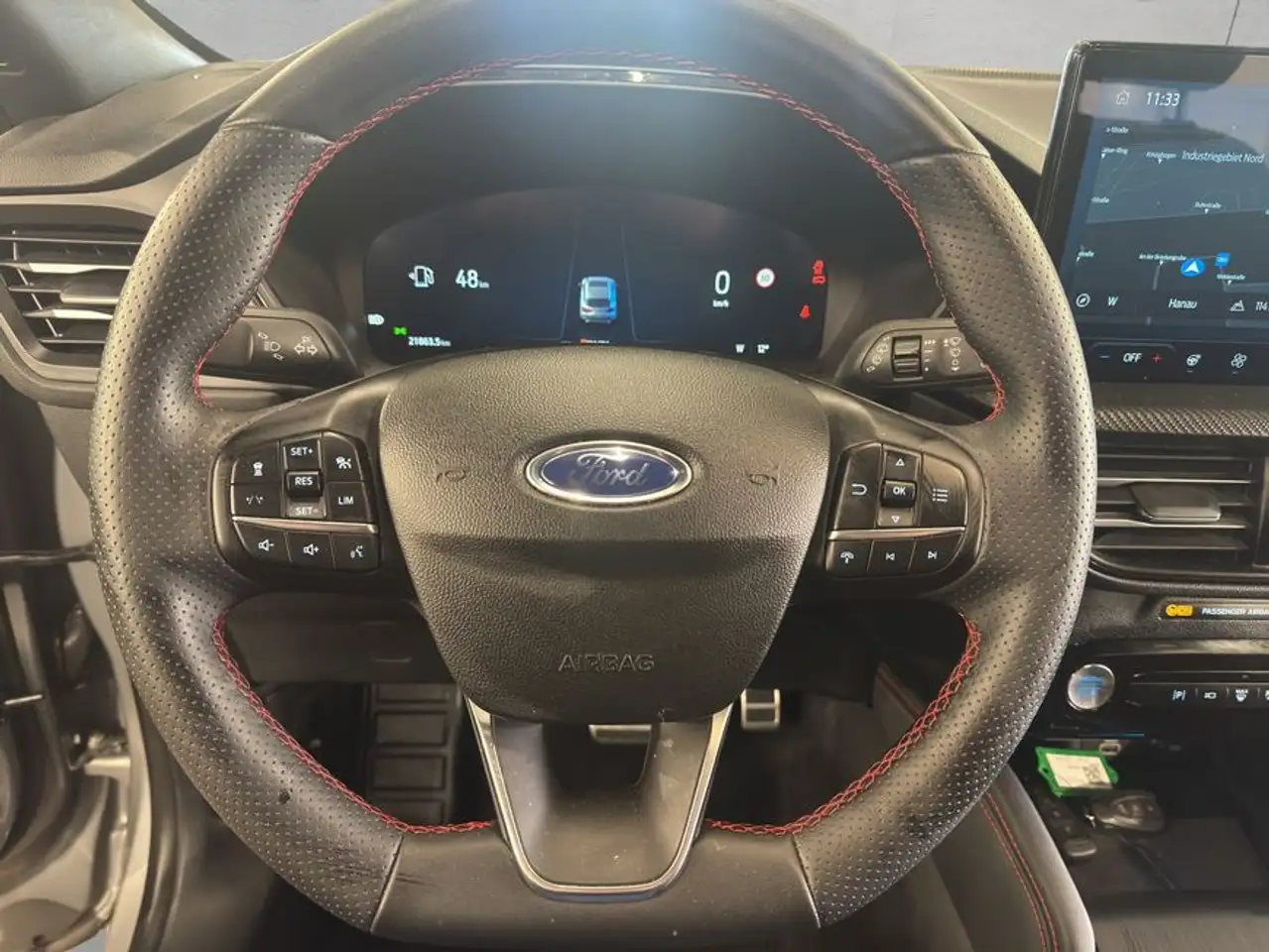 Ford Kuga 2.5 Duratec FHEV ST-LINE X — معرض صور السيارة 9