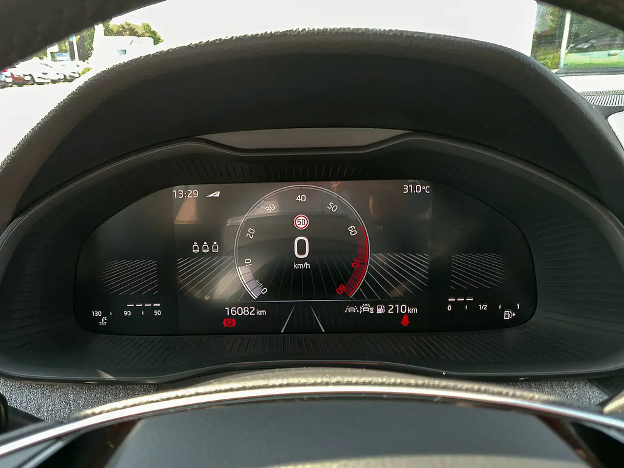Skoda Scala 1.0 TSI Drive KAM MATRIX SHZ PDC KLIMA — Vehicle gallery 12