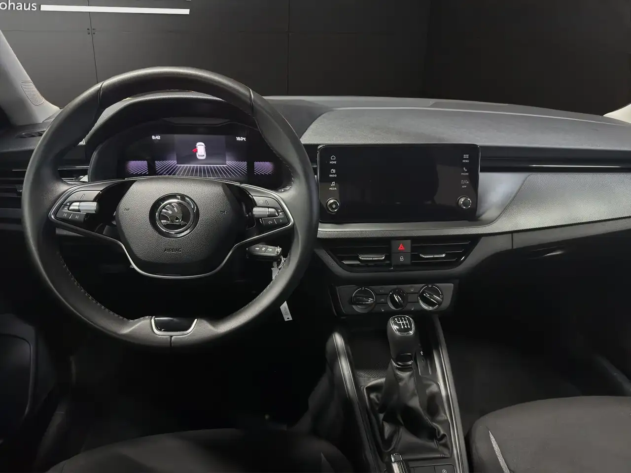 Skoda Kamiq 1.0 TSI Essence LED+DAB+Sitzhzg — Galería del vehículo 8