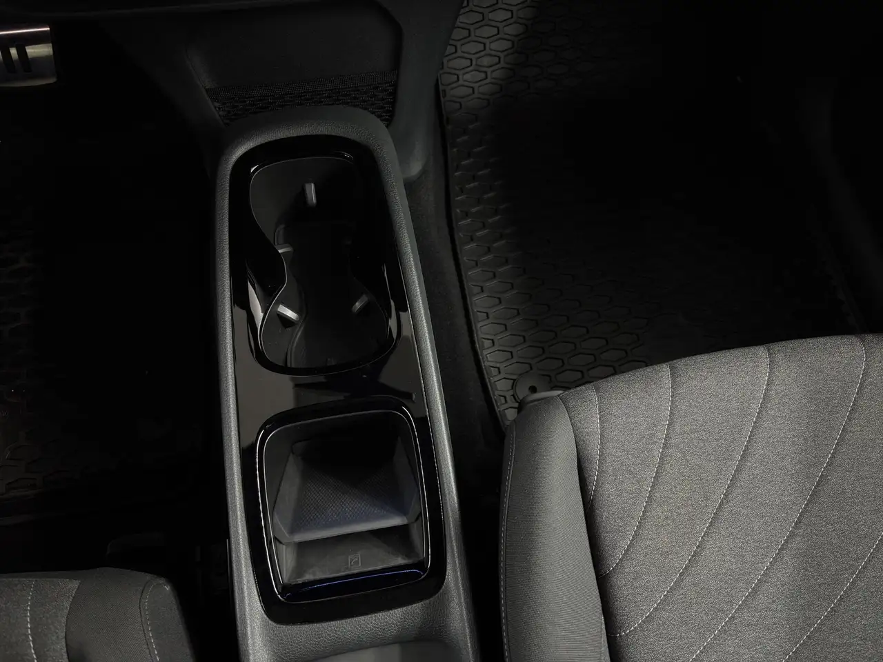 Volkswagen ID.3 Pro 150/58 E1H 360 ACC Kam. LED SD — Galerie du véhicule 14