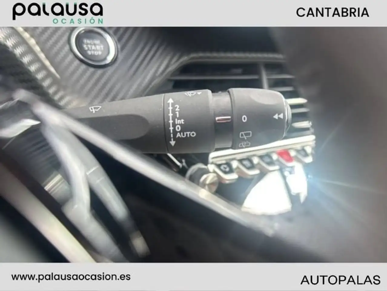 Peugeot 208 1.2 Puretech S&S Allure 100 — Galerie du véhicule 21