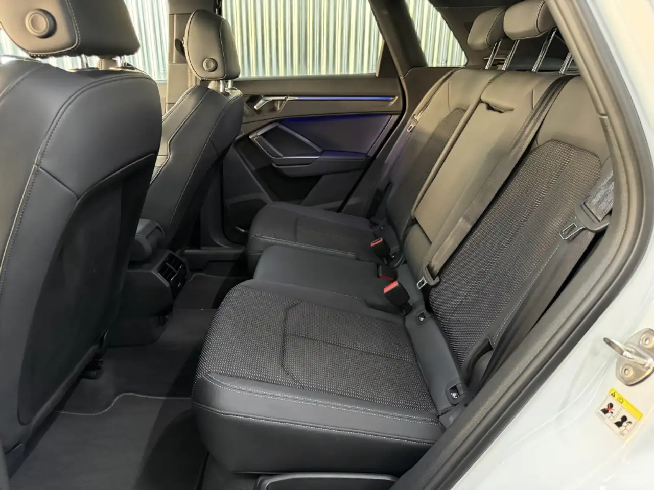 Audi Q3 35 TDI Black line quattro S tronic 110kW — معرض صور السيارة 21