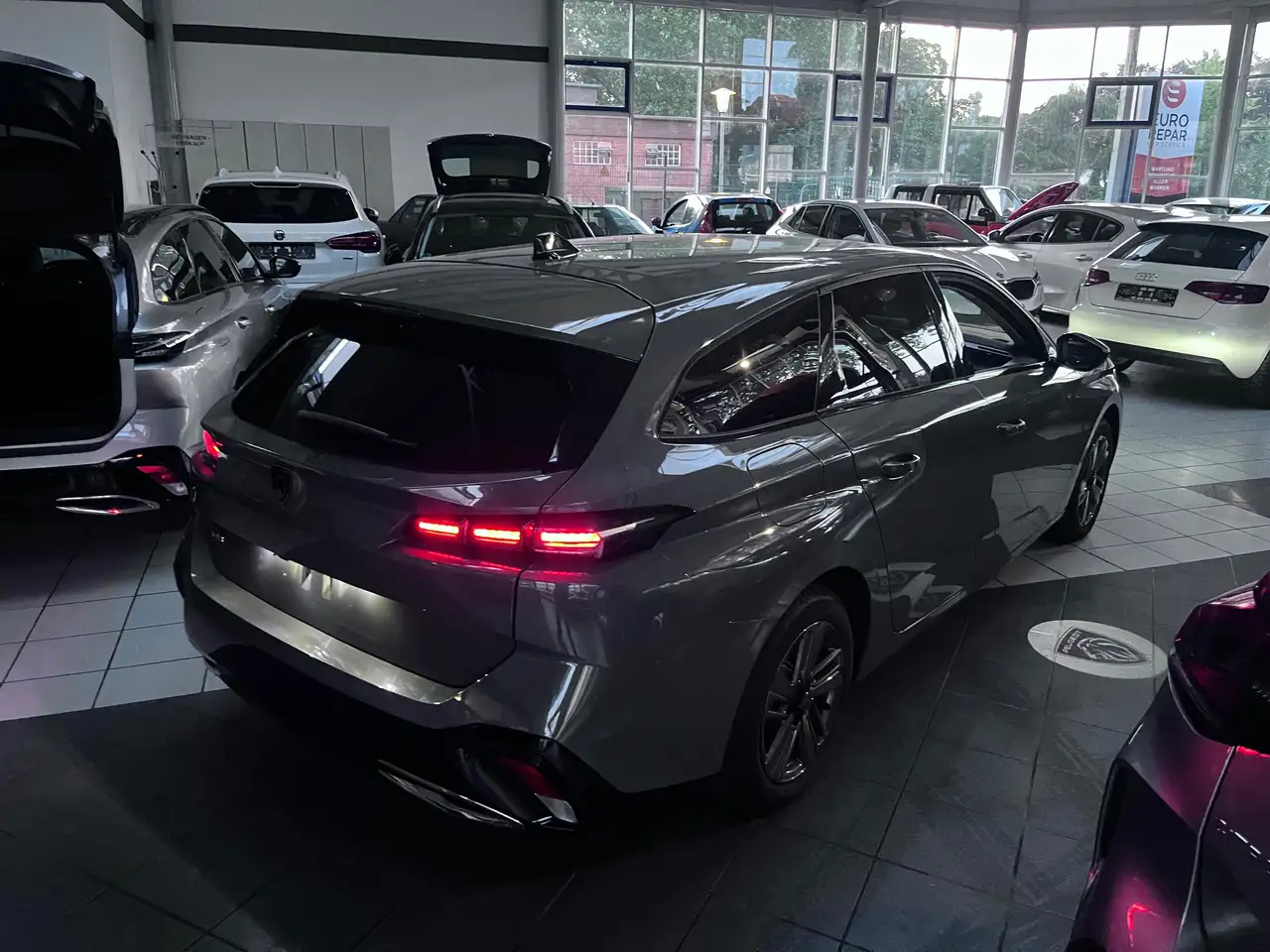 Peugeot 308 Allure — معرض صور السيارة 7