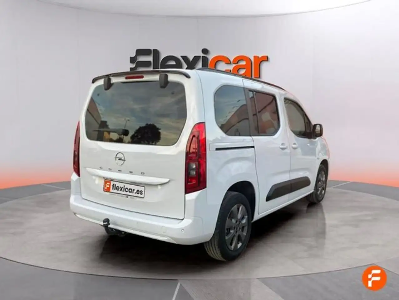 Opel Combo 100 Cv 1.5 Td S/S MT6 €6.4 — معرض صور السيارة 8