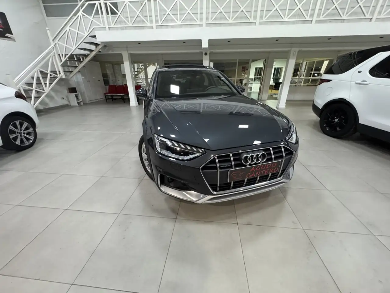 Audi A4 allroad 40 TDI quattro S-Tronic 150kW — Vehicle gallery 11