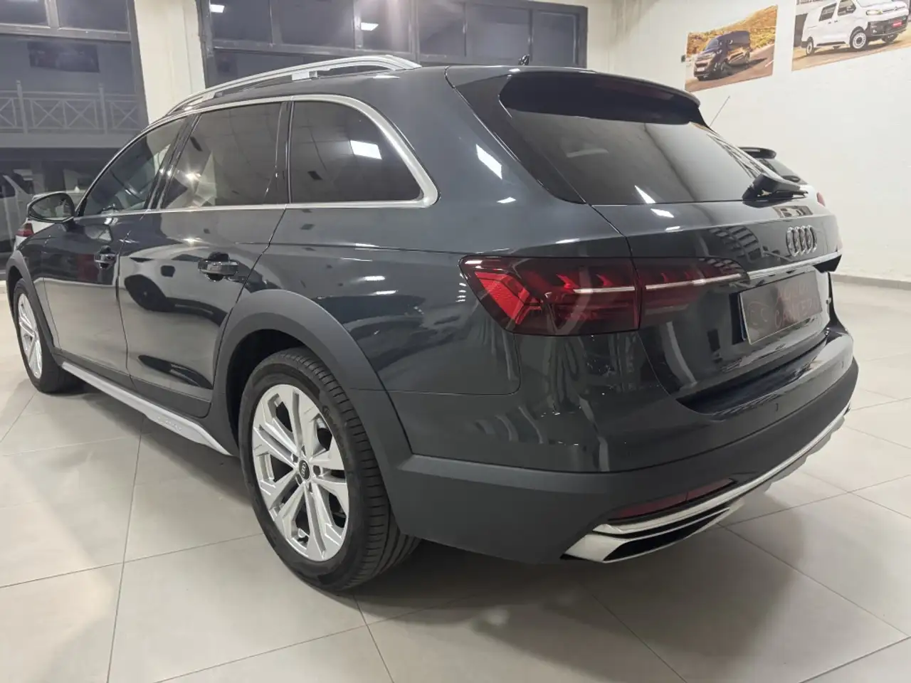 Audi A4 allroad 40 TDI quattro S-Tronic 150kW — Vehicle gallery 22