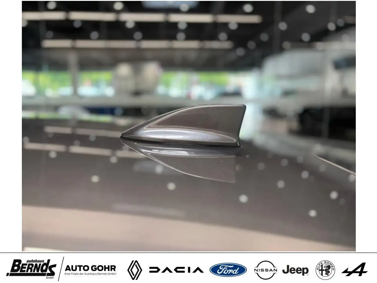 Nissan Qashqai 1.3 Acenta Klima PDC Navi 360 WinterP. LED LMF uvm — Galería del vehículo 25