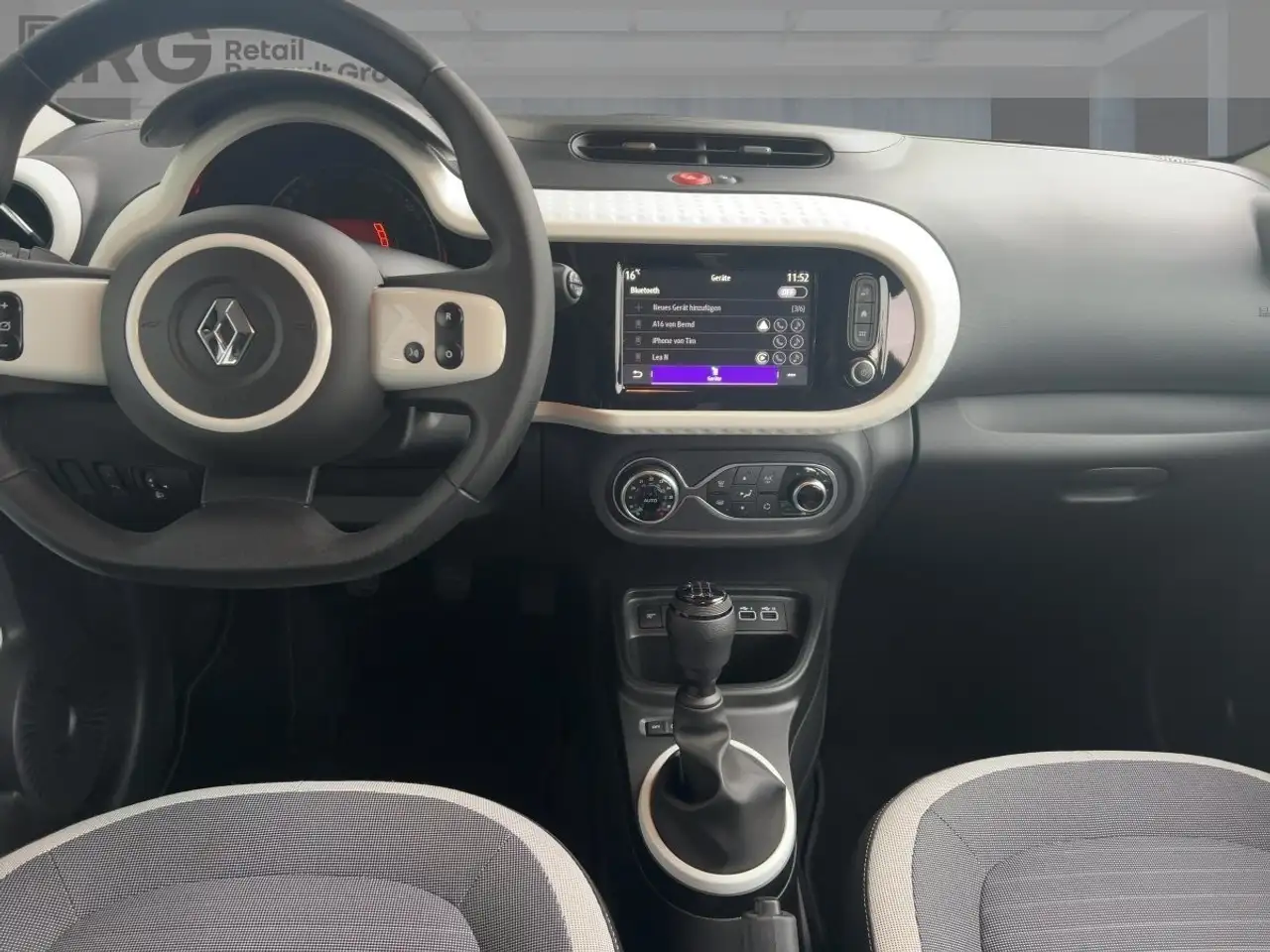 Renault Twingo EQUILIBRE SCe 65 Start & Stop Apple CarPlay — Galería del vehículo 12
