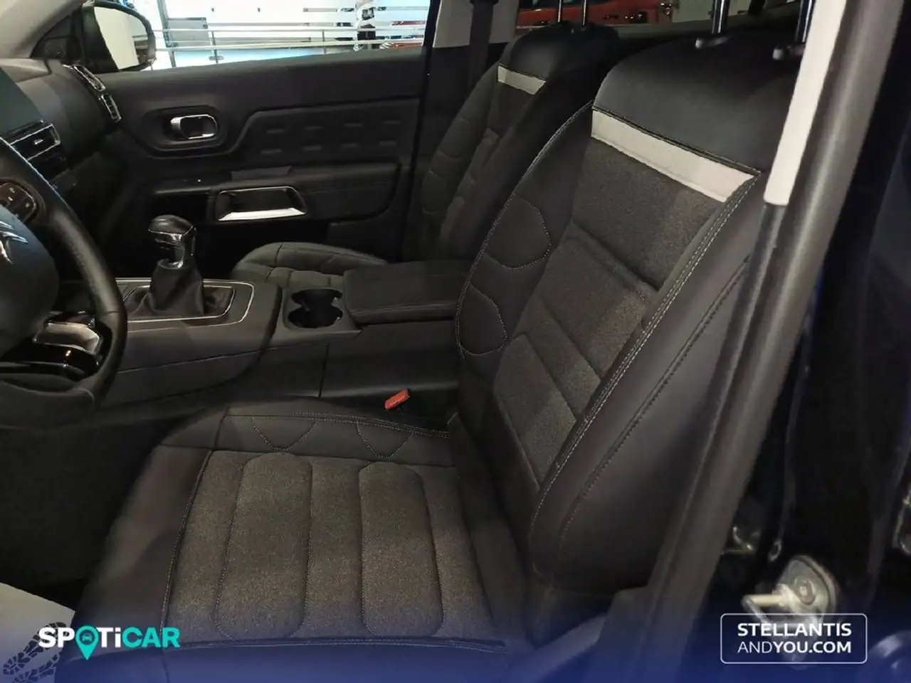 Citroen C5 Aircross PureTech S&S Plus 130 — معرض صور السيارة 3