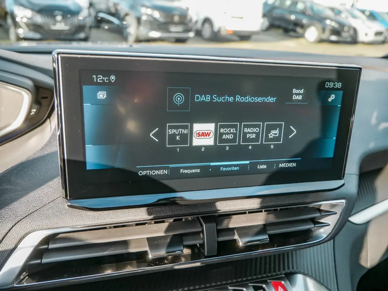 Peugeot 3008 1.2 Allure Pack — Galería del vehículo 16
