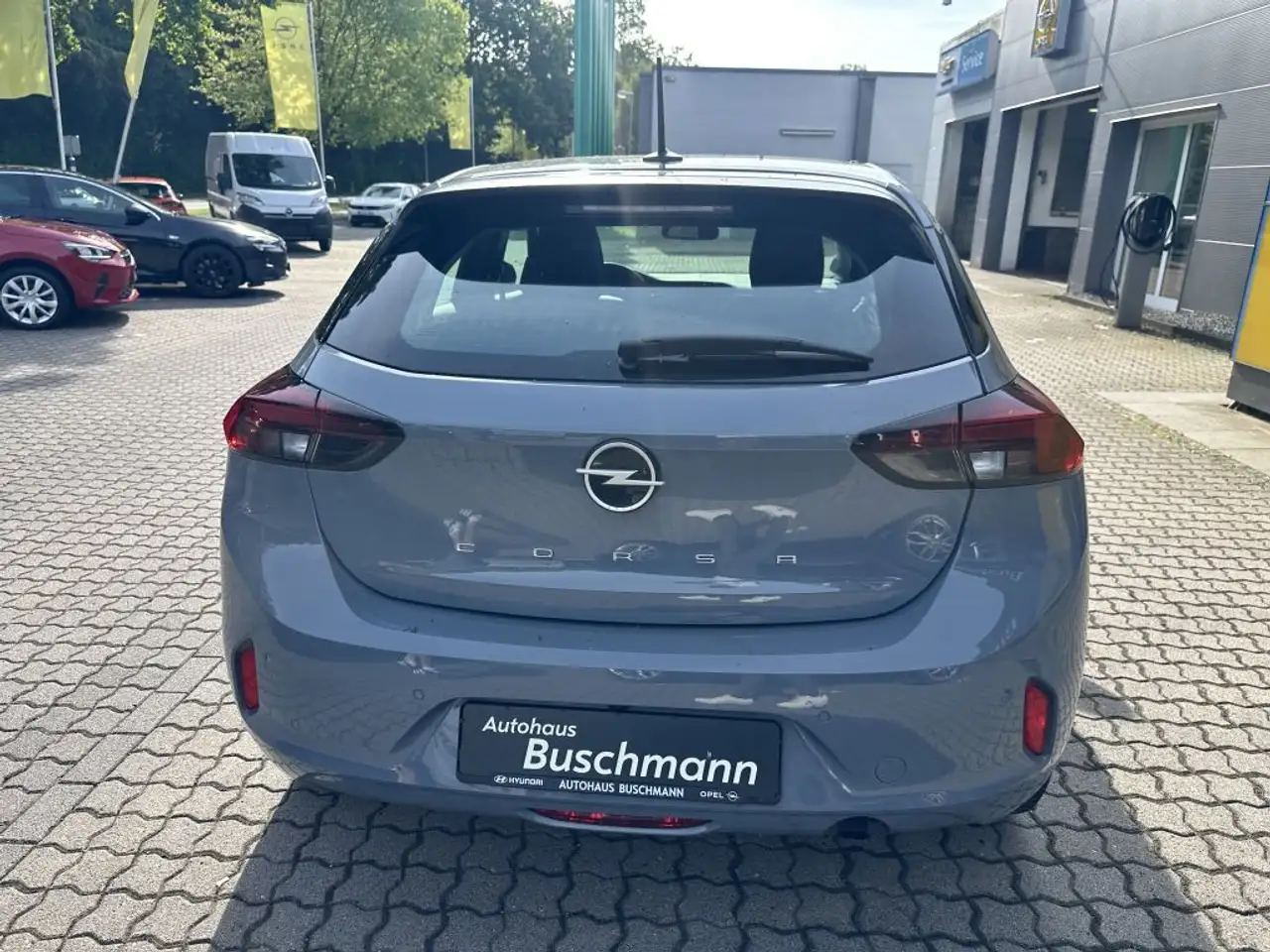 Opel Corsa 1.2 +SITZHEIZUNG+PDC+ — Vehicle gallery 5