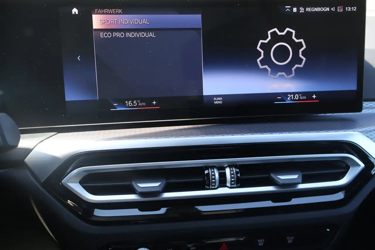 BMW 318 i M SPORT/SHADOW/ WIDES./SCHIEBE./HUD/LED/ACC/AHK — معرض صور السيارة 27