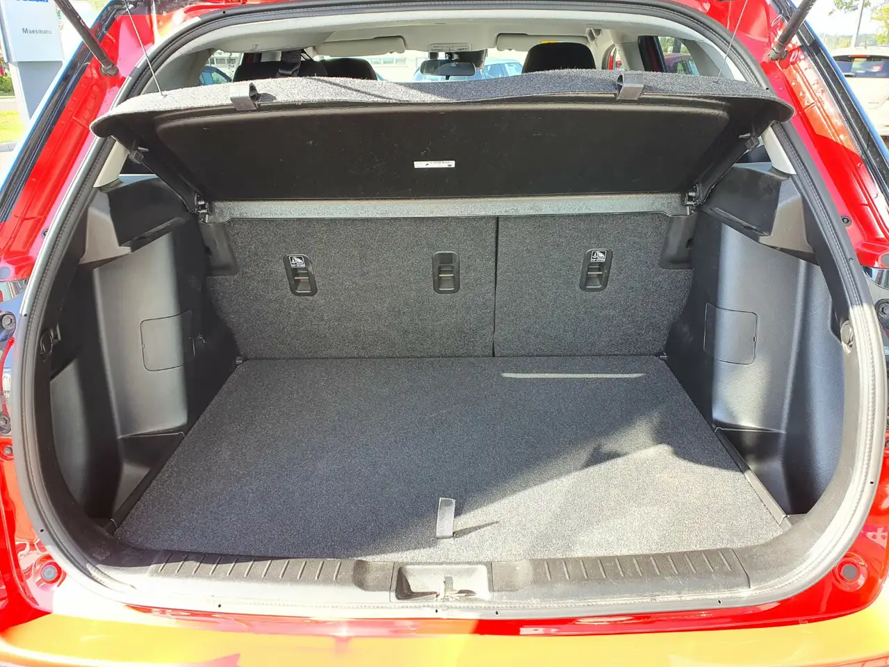 Suzuki Vitara 1.4 Mild-Hybrid Comfort 4x2*Rückfahrk.*Klimaaut.* — Galerie du véhicule 8