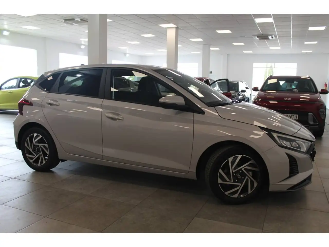 Hyundai i20 1.0 TGDI Klass 100 — Galerie du véhicule 27