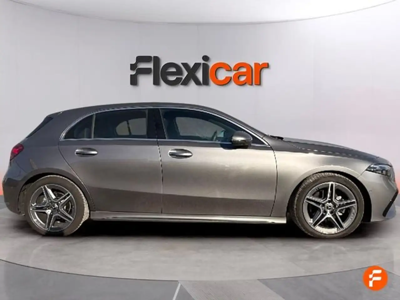Mercedes-Benz A 180 d — Vehicle gallery 8