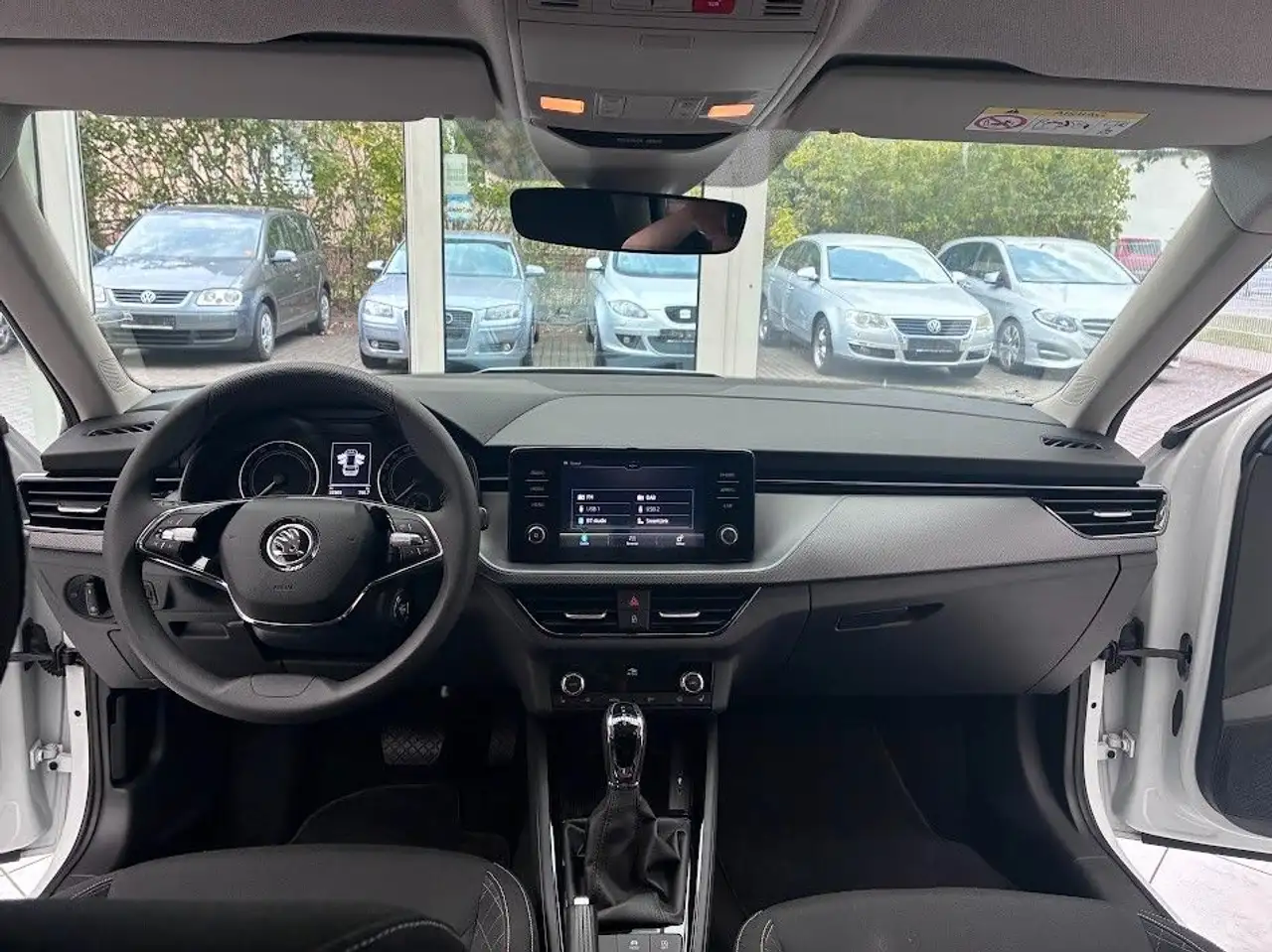 Skoda Kamiq Ambition 1.0TSI — معرض صور السيارة 22