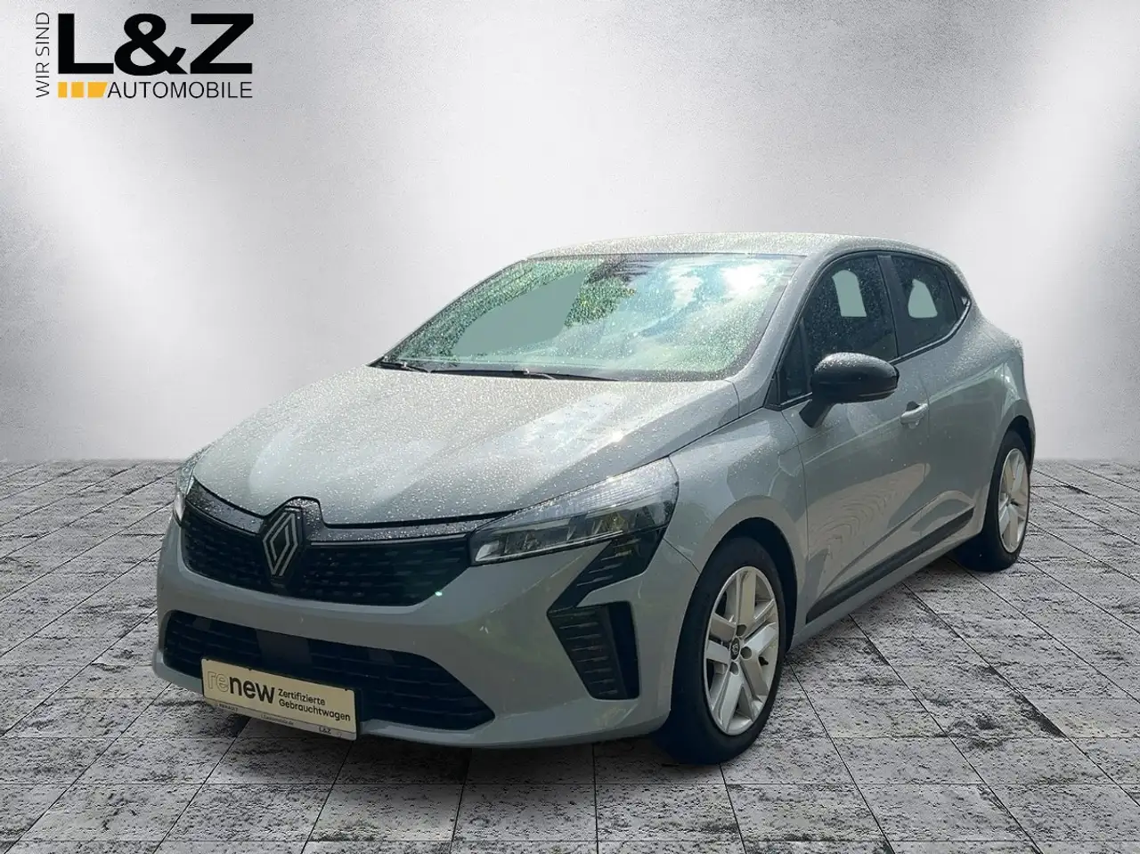 Renault Clio V 1.6 E-TECH Hybrid 145 Evolution — Ahrensburg