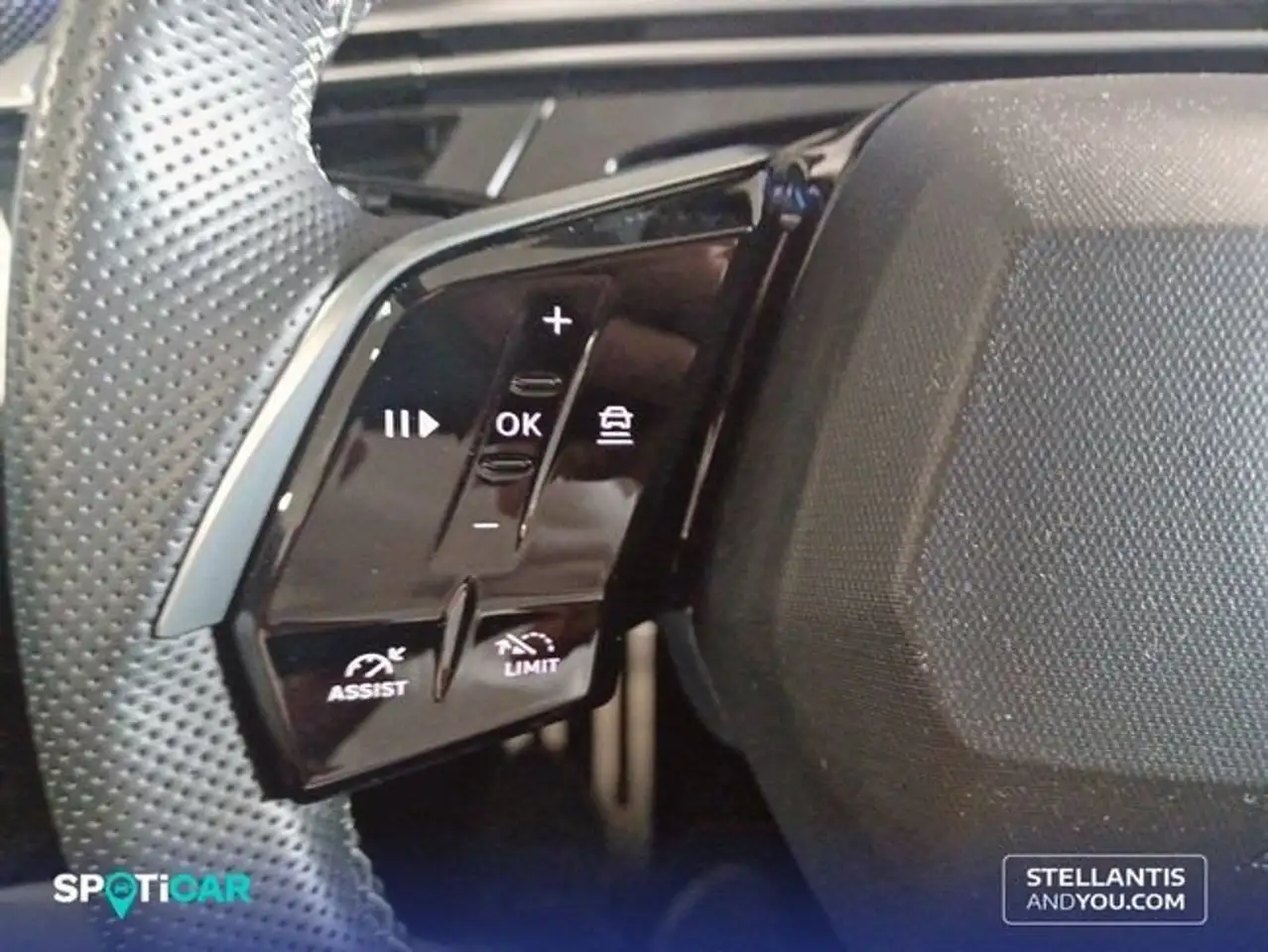 Peugeot 3008 Eléctrico 157kW GT — Vehicle gallery 17