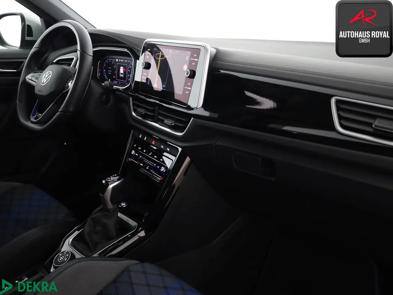 Volkswagen T-Roc R 2.0 TSI 4M KEYLESS,MATRIX,BEATS,KAMERA — معرض صور السيارة 9