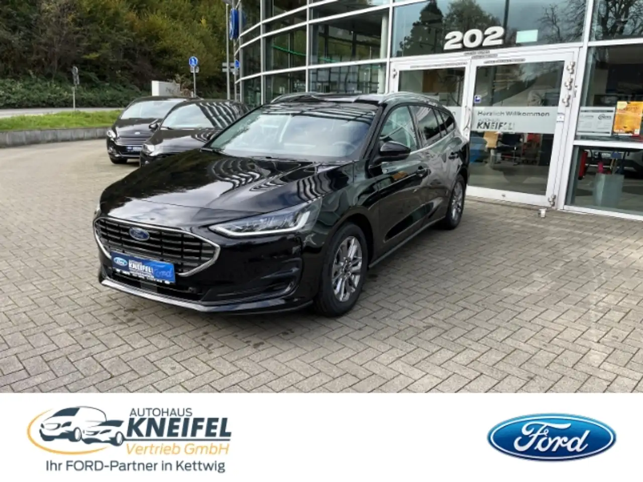 Ford Focus Turnier Titanium X 1.0 EcoBo.dig. Cockpit Rückfahr — Essen-Kettwig