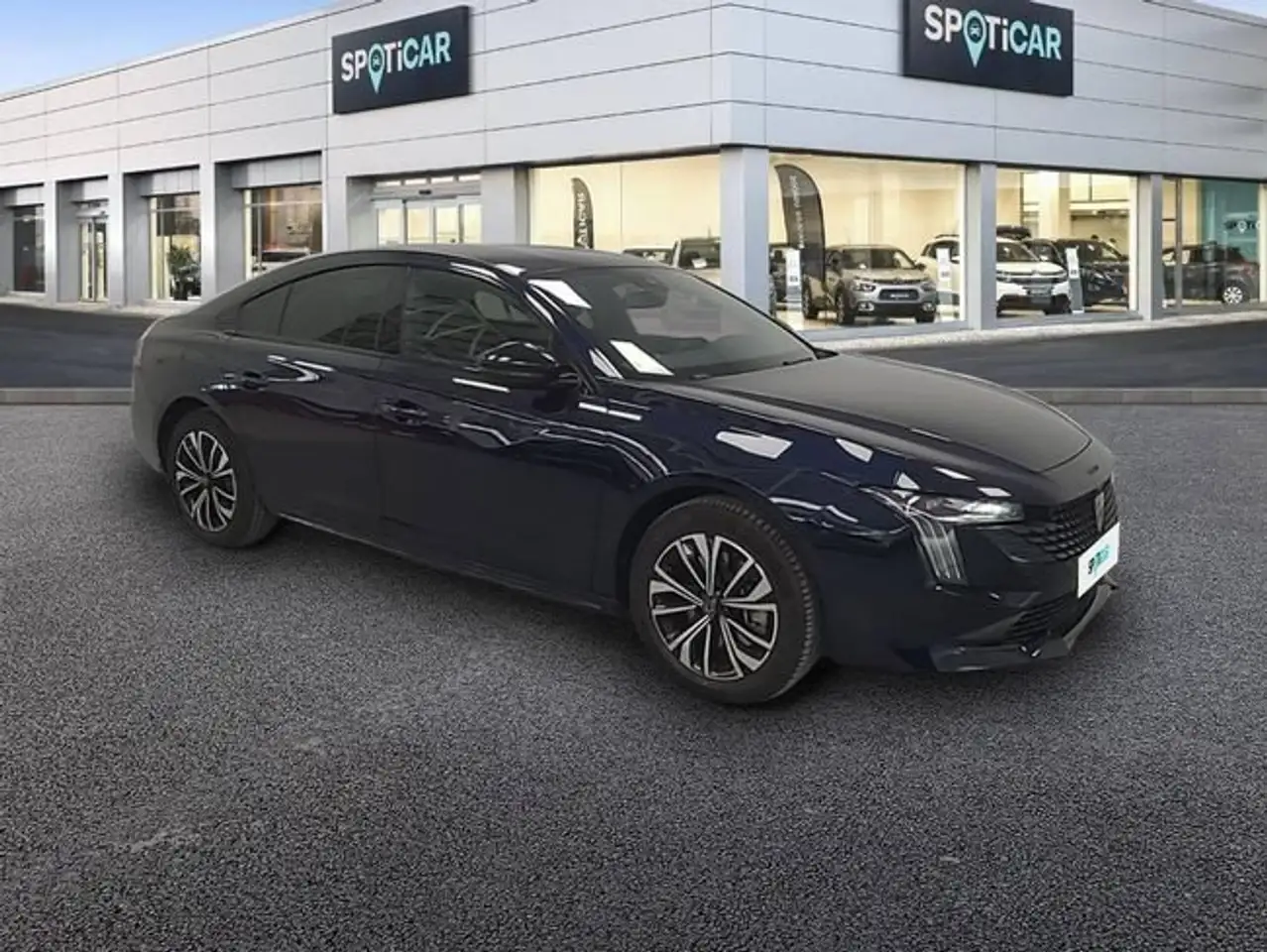 Peugeot 508 5P HYBRID 180 e-EAT8 Allure — معرض صور السيارة 3