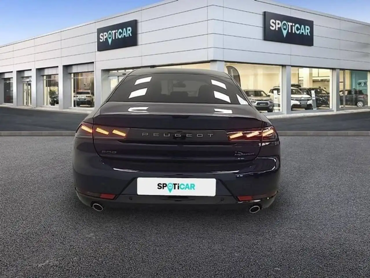 Peugeot 508 5P HYBRID 180 e-EAT8 Allure — معرض صور السيارة 5