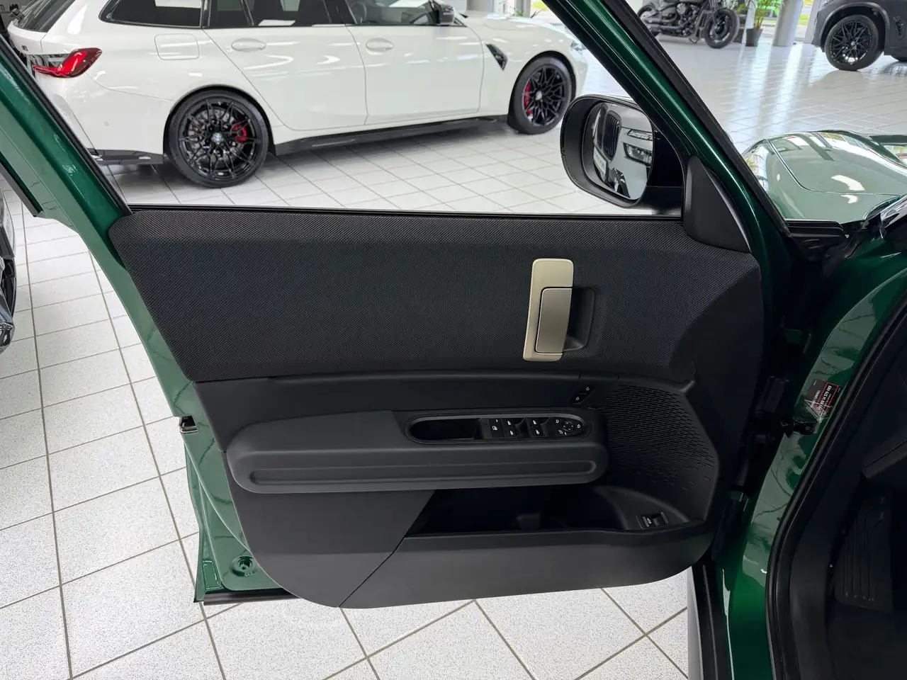 MINI Sonstige ALL4 Classic Trim*HUD*KEYL — معرض صور السيارة 9