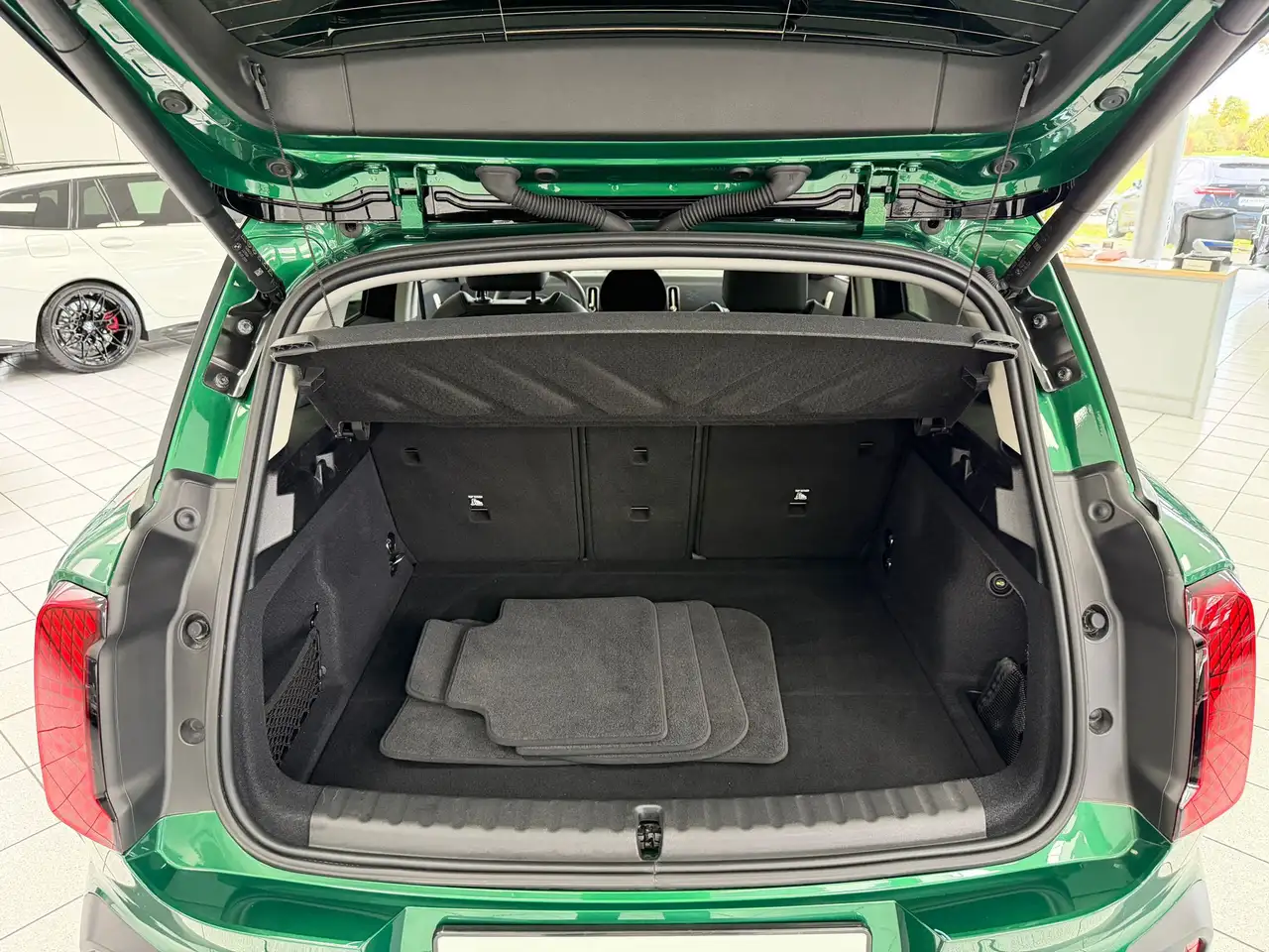 MINI Sonstige ALL4 Classic Trim*HUD*KEYL — معرض صور السيارة 27
