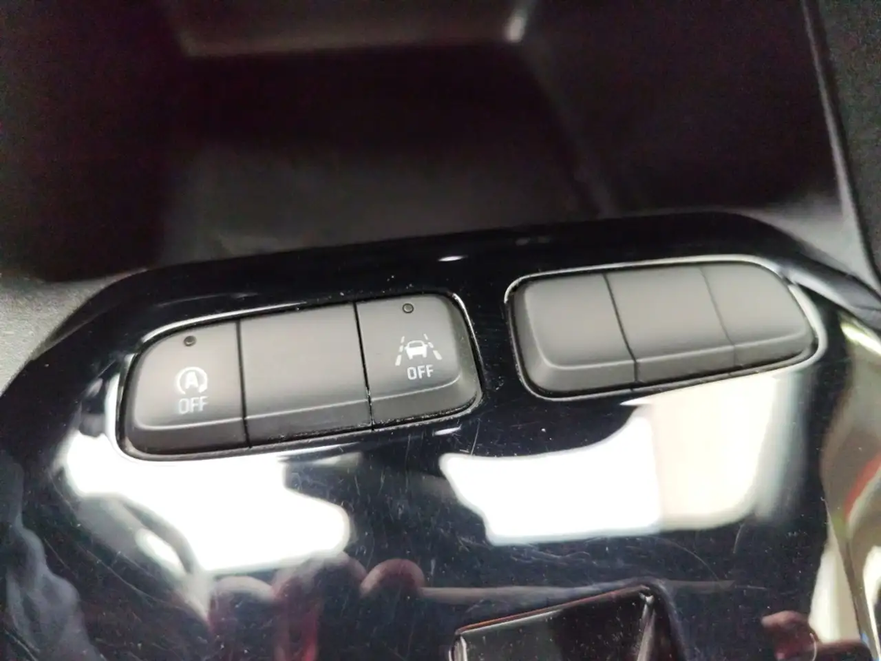 Opel Corsa F GS 1.2 Turbo 100PS LED Rückfahrkam. PDC SHZ Lenk — معرض صور السيارة 24