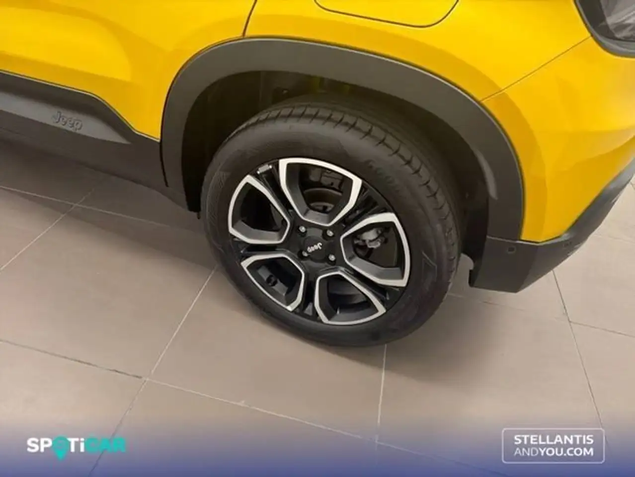 Jeep Avenger 1.2 Altitude 74KW — Galería del vehículo 17