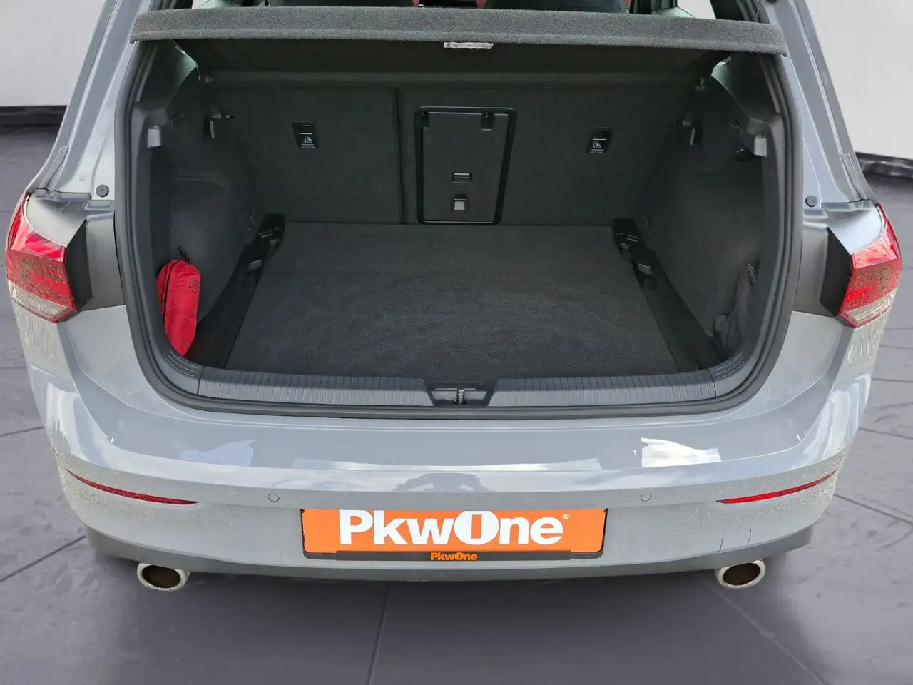 Volkswagen Golf GTI 2.0 TSI DIG.-COCKPIT*PDC*LED*CARPLAY*TE — معرض صور السيارة 16