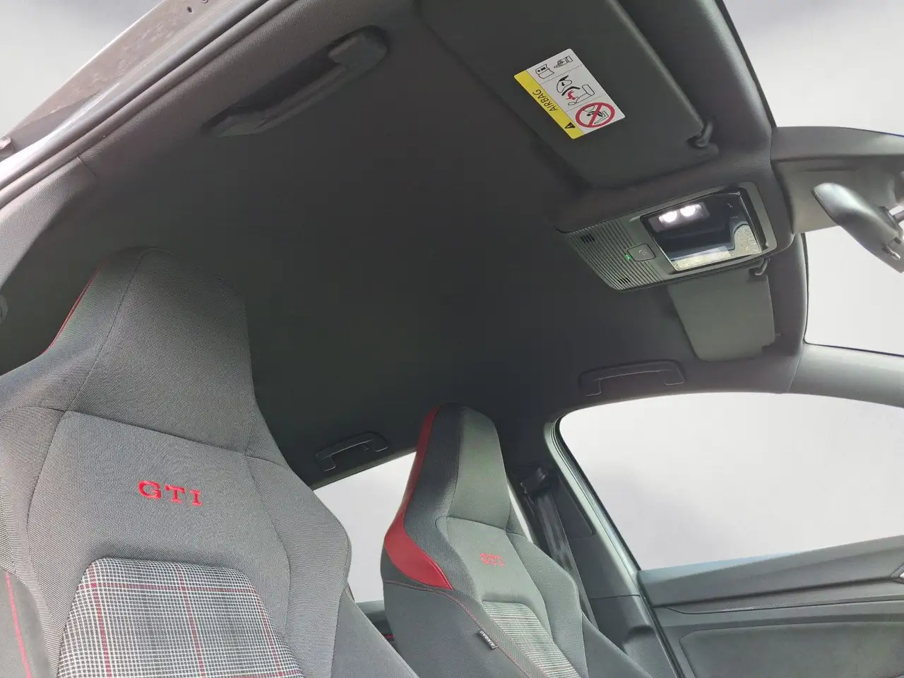 Volkswagen Golf GTI 2.0 TSI DIG.-COCKPIT*PDC*LED*CARPLAY*TE — معرض صور السيارة 13