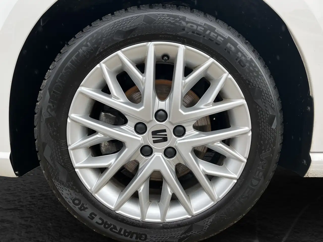 SEAT Ibiza 1.0 TSI FR-Line — Galerie du véhicule 6