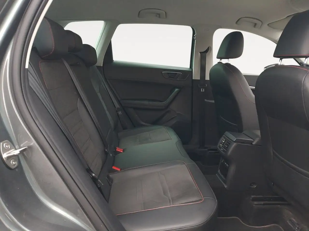 SEAT Ateca 1.5 EcoTSI S&S FR Special Edition DSG — Galerie du véhicule 9
