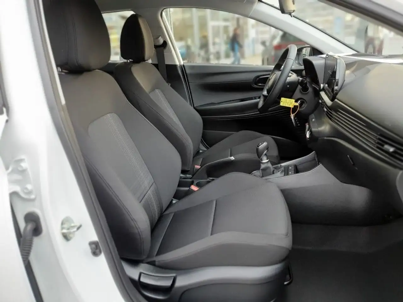 Hyundai BAYON 1.0 T-GDI Select — معرض صور السيارة 12