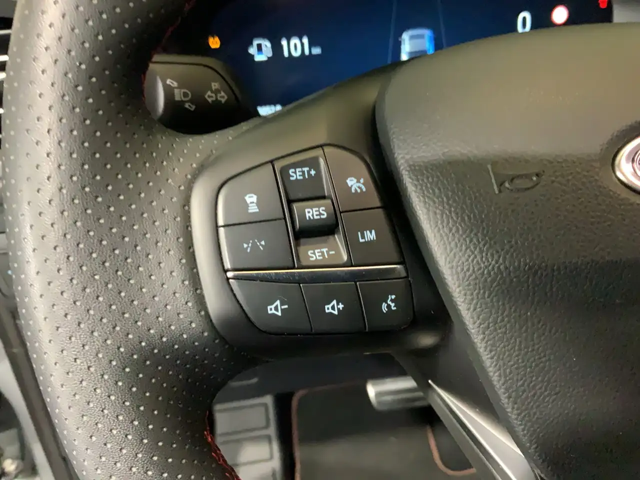 Ford Kuga ST-Line X Aut.*360GRAD*LED-MATRIX*NAVI*GRA*WINTER- — Galería del vehículo 22