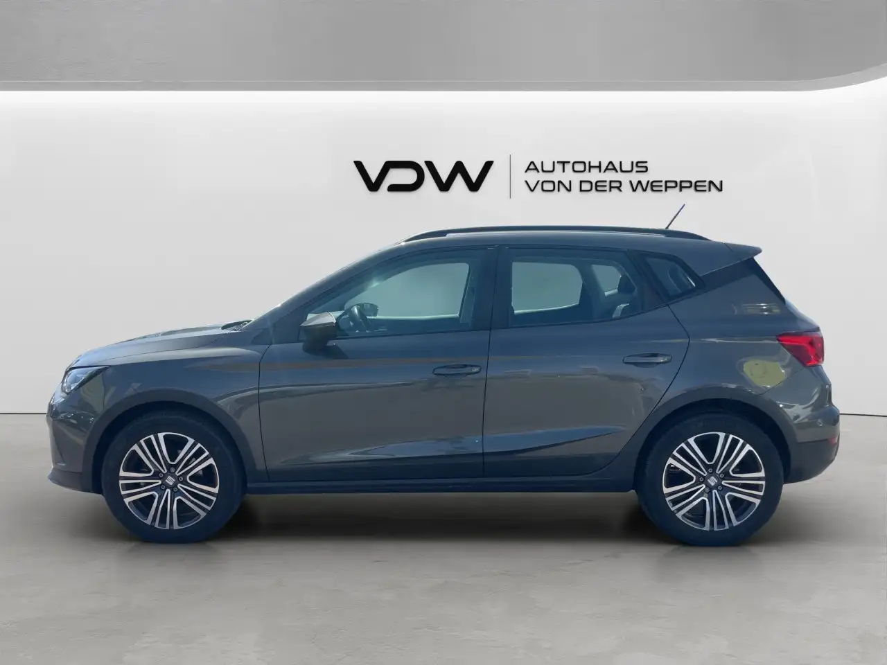 SEAT Arona Style Edition TSI DSG Navi ACC SHZ PDC — معرض صور السيارة 3