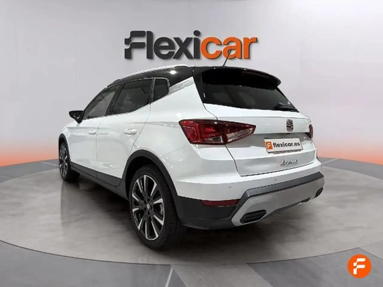 SEAT Arona 1.5 TSI 110kW DSG Xperience Special Ed — معرض صور السيارة 4