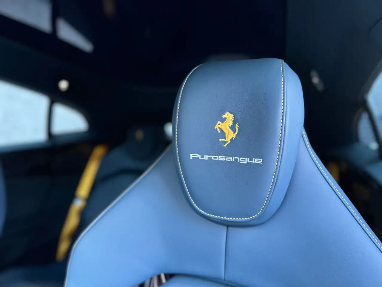 Ferrari Purosangue NOVITEC ESTESO BLUE CARBON 1 of 1 — Galería del vehículo 24