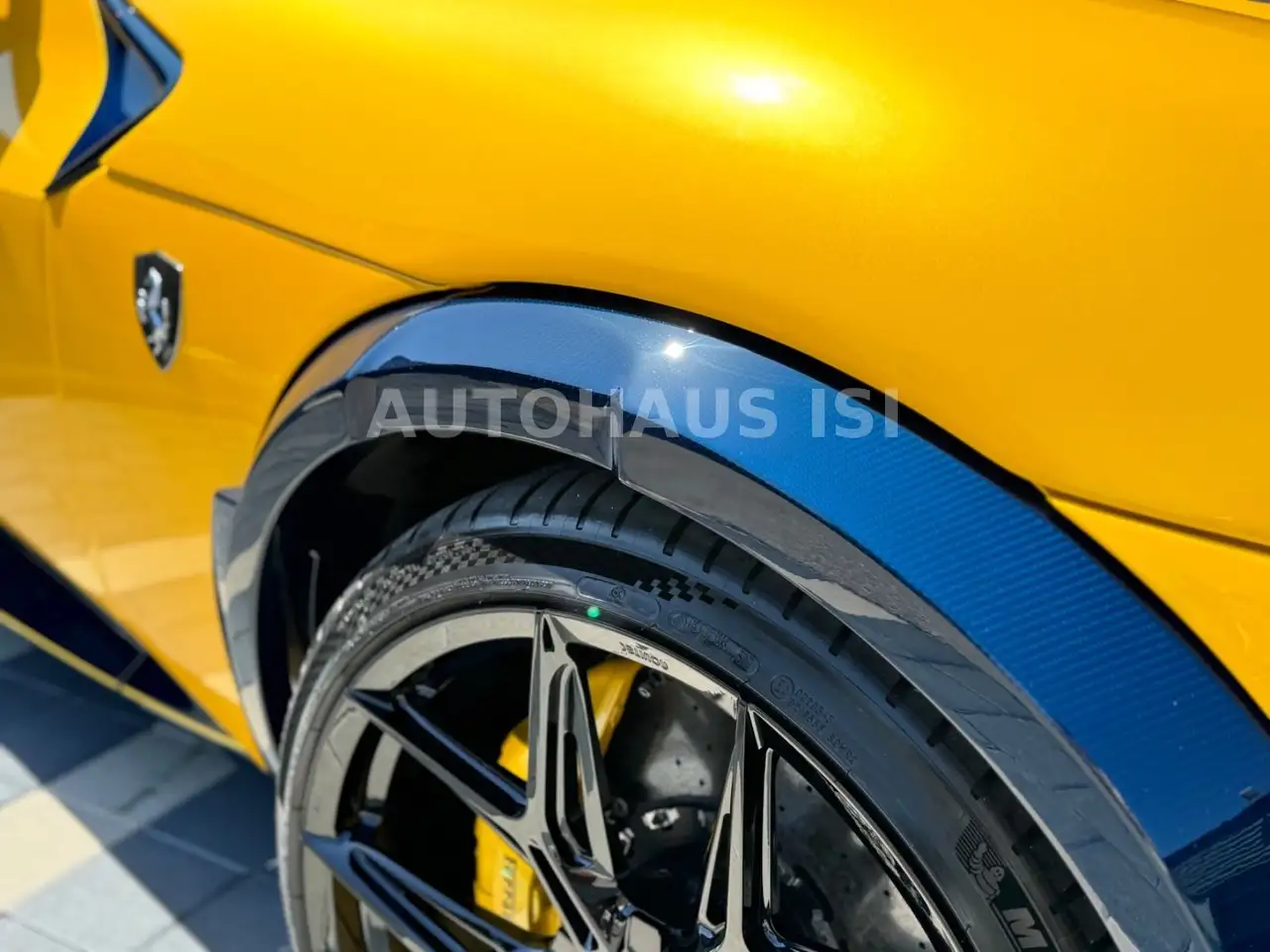 Ferrari Purosangue NOVITEC ESTESO BLUE CARBON 1 of 1 — Galería del vehículo 14