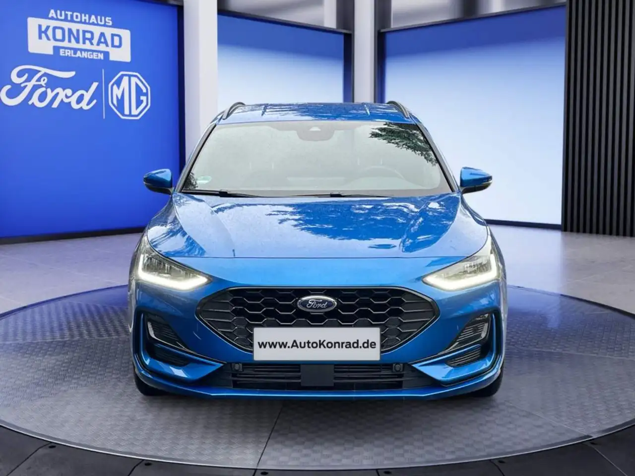 Ford Focus Turnier 1.0 MHEV ST-LINE *B&O*Winter*Parking Pk* — Vehicle gallery 2