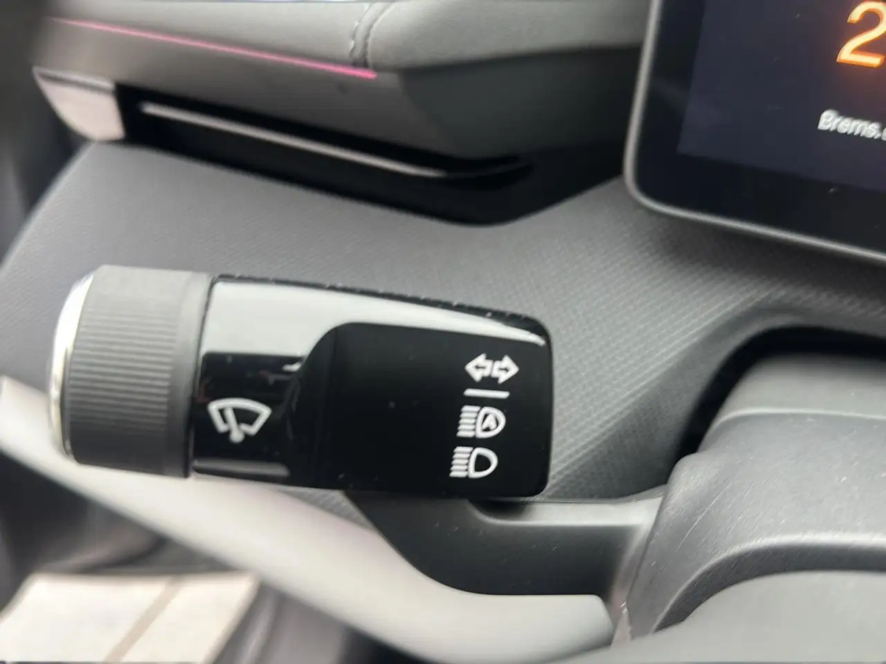 Polestar 4 Bluetooth Head Up Display LED Vollleder Klima — Galerie du véhicule 18