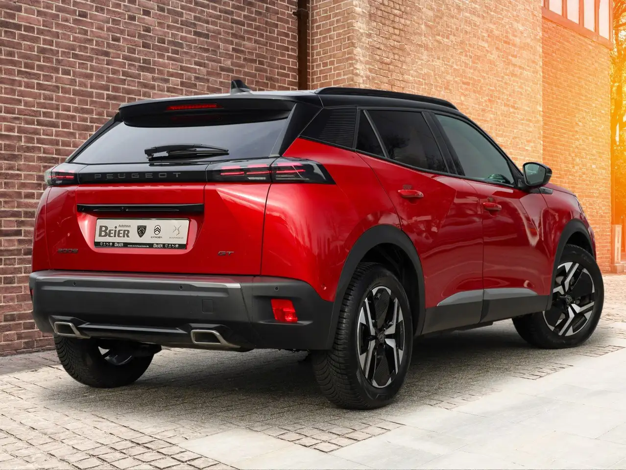 Peugeot 2008 1.2 PureTech 130 GT Kam/ Keyless/ Navi — Galerie du véhicule 4