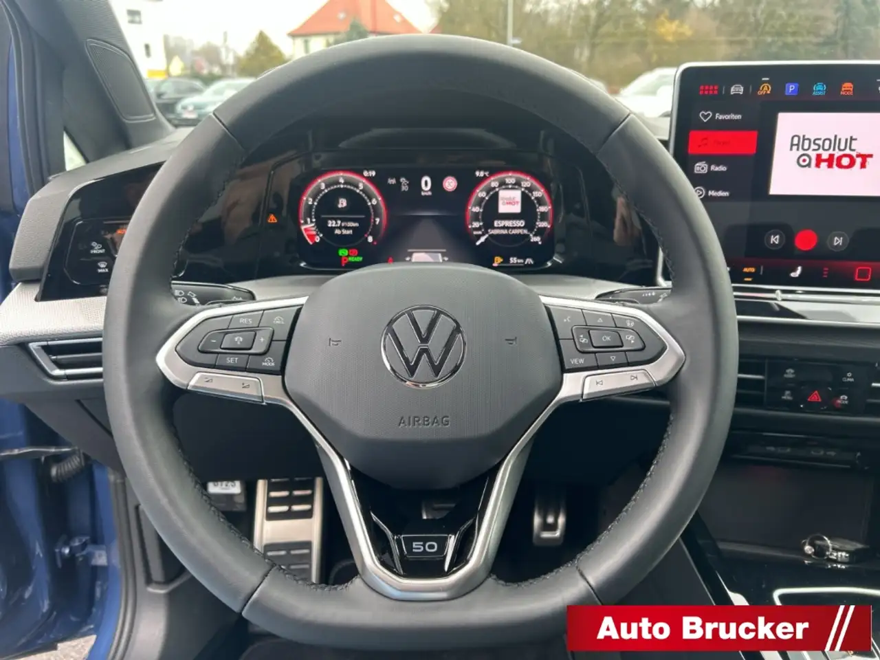Volkswagen Golf VIII 1.5 eTSI Edition 50+DSG+LED+Navi+Pano+SHZ+3- — Galerie du véhicule 12