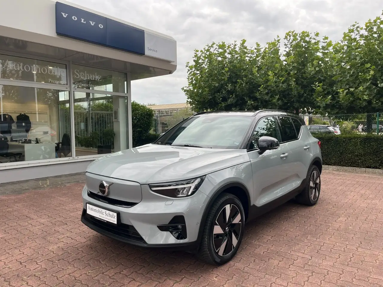 Volvo EX40 XC40 / EX40 Ultimate Dark Twin Motor — معرض صور السيارة 4