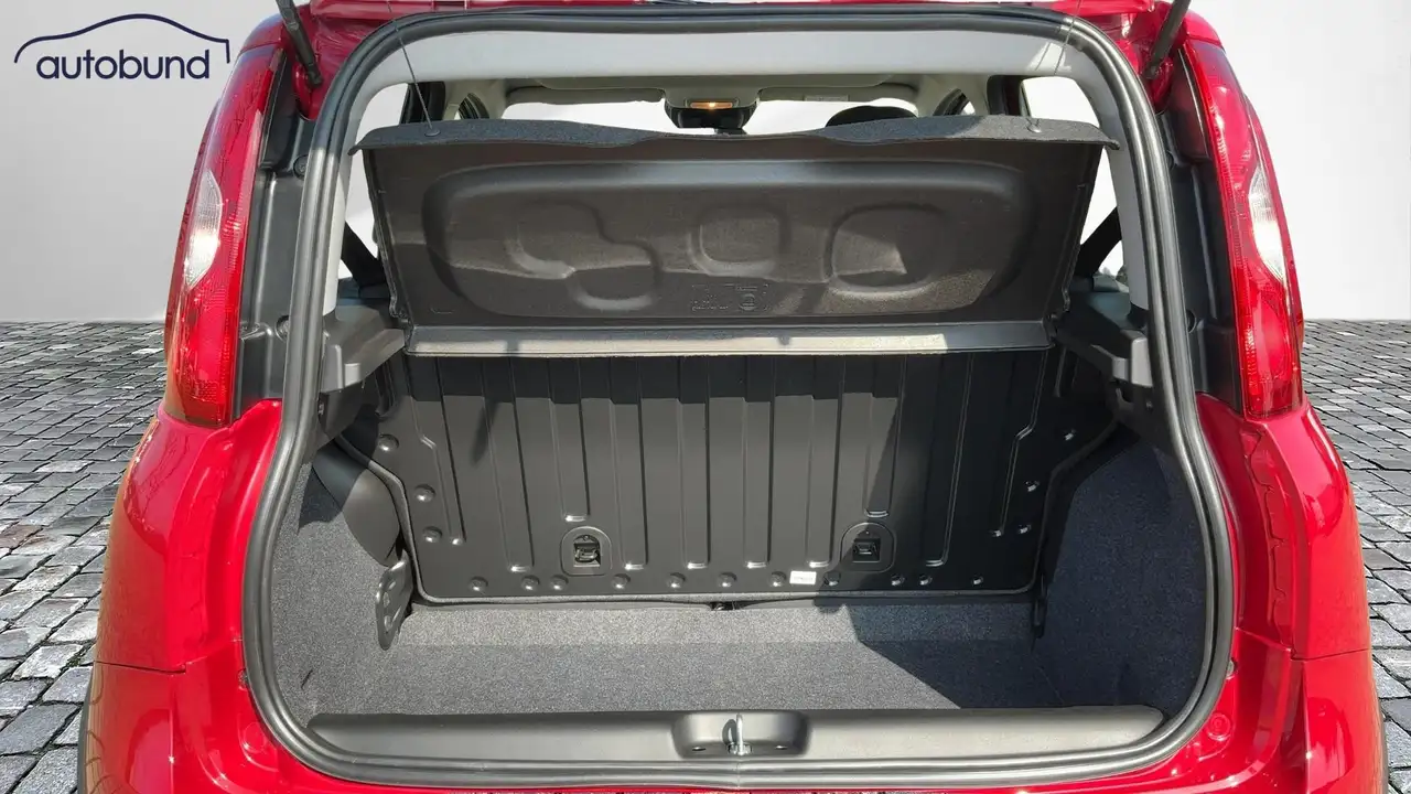 Fiat Panda 1,0 Hybrid (MHEV) Pandina Base NBA PDC SHA — معرض صور السيارة 8