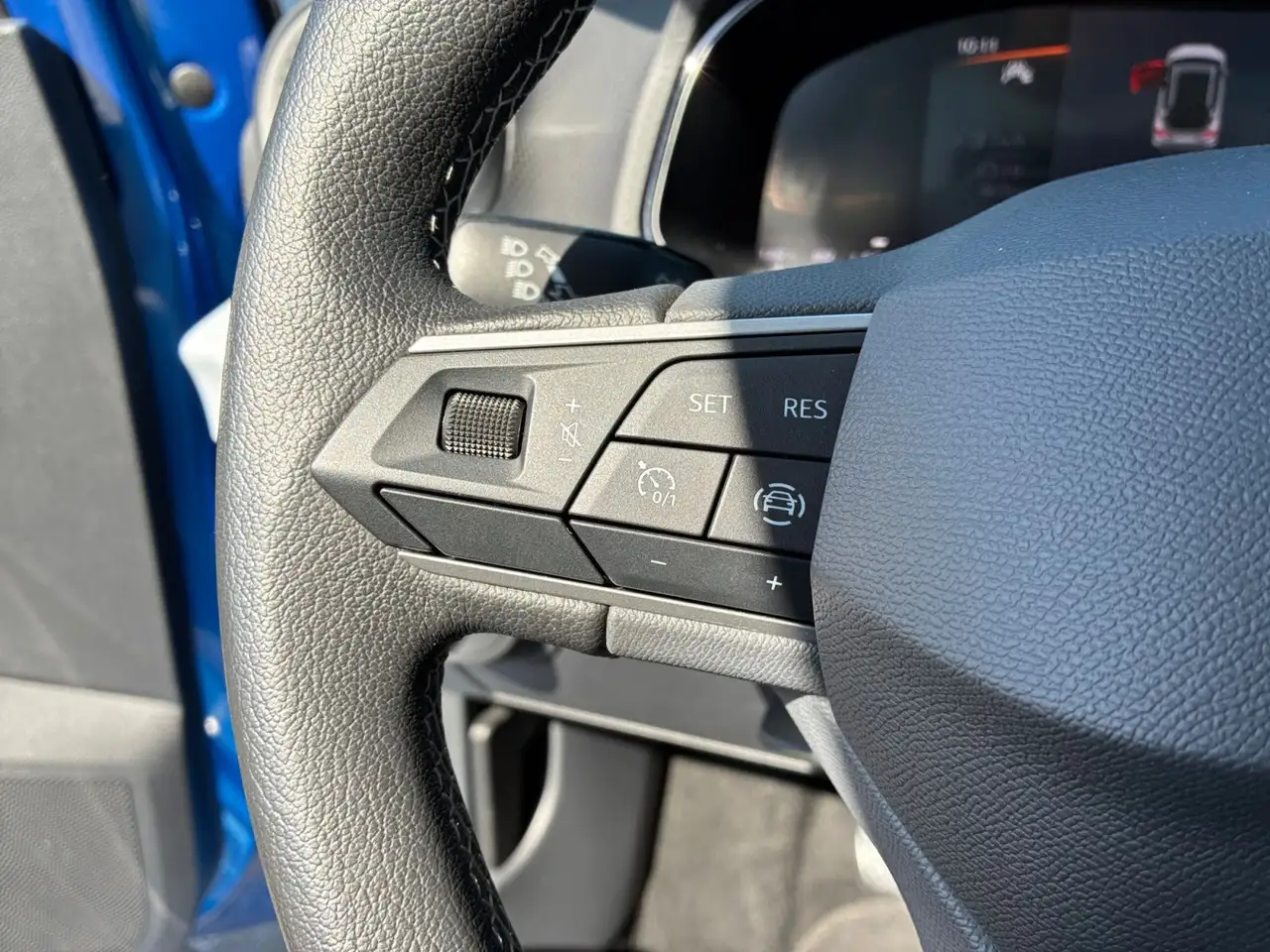 SEAT Arona 1.0 TSI 6 Gang Style Edition GJR SHZ PDC — Vehicle gallery 18